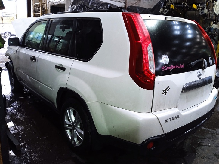 MUñON Nissan XTRAIL 2013  USADO  EN DESARME